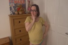 wife going braless under her shirt